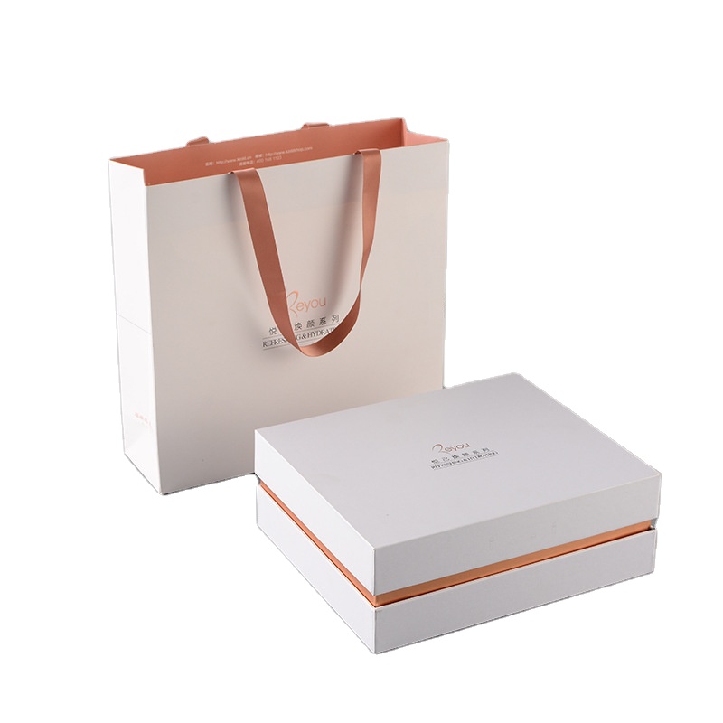 Customized Printed Logo Design Packing Color Kraft Paper Bag With Handle